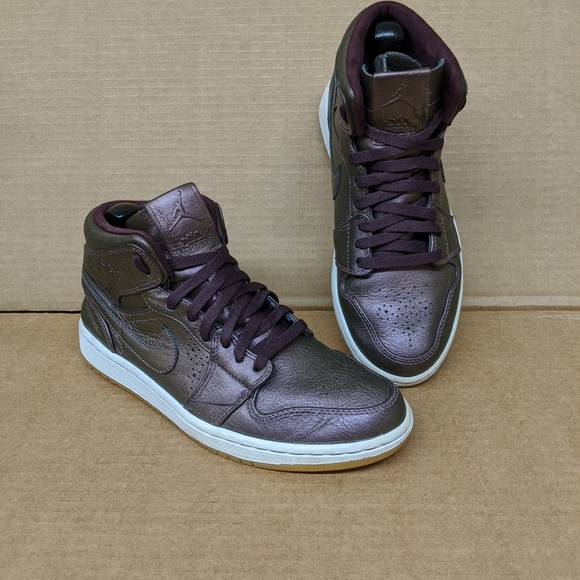 Air Jordan 1 mid nouveau - Picture 2 of 8